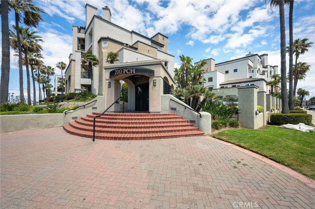 https://bt-photos.global.ssl.fastly.net/socal/orig_boomver_1_432677022-2.jpg