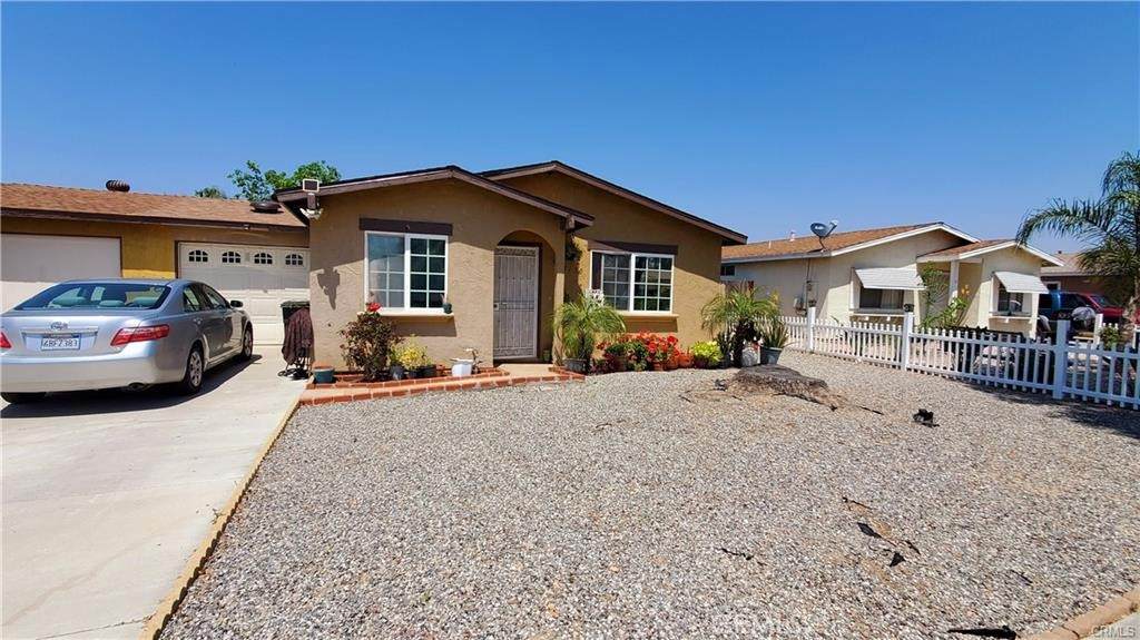 2130 Avenida Estrada - Photo 1