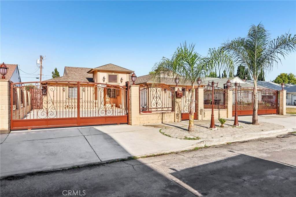 https://bt-photos.global.ssl.fastly.net/socal/orig_boomver_1_432679328-2.jpg