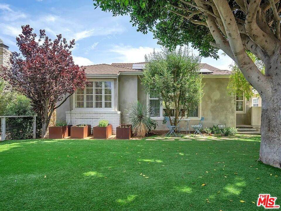 https://bt-photos.global.ssl.fastly.net/socal/orig_boomver_1_432679853-2.jpg
