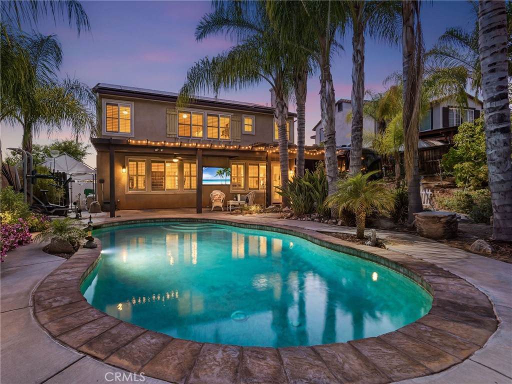 https://bt-photos.global.ssl.fastly.net/socal/orig_boomver_1_432730365-2.jpg