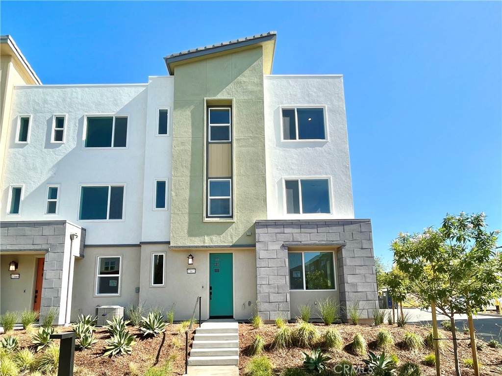 27073 Tanager Lane - Photo 1