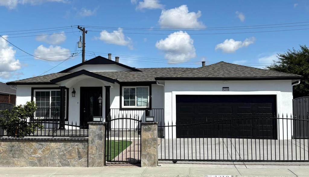 1219 Farringdon Drive - Photo 1