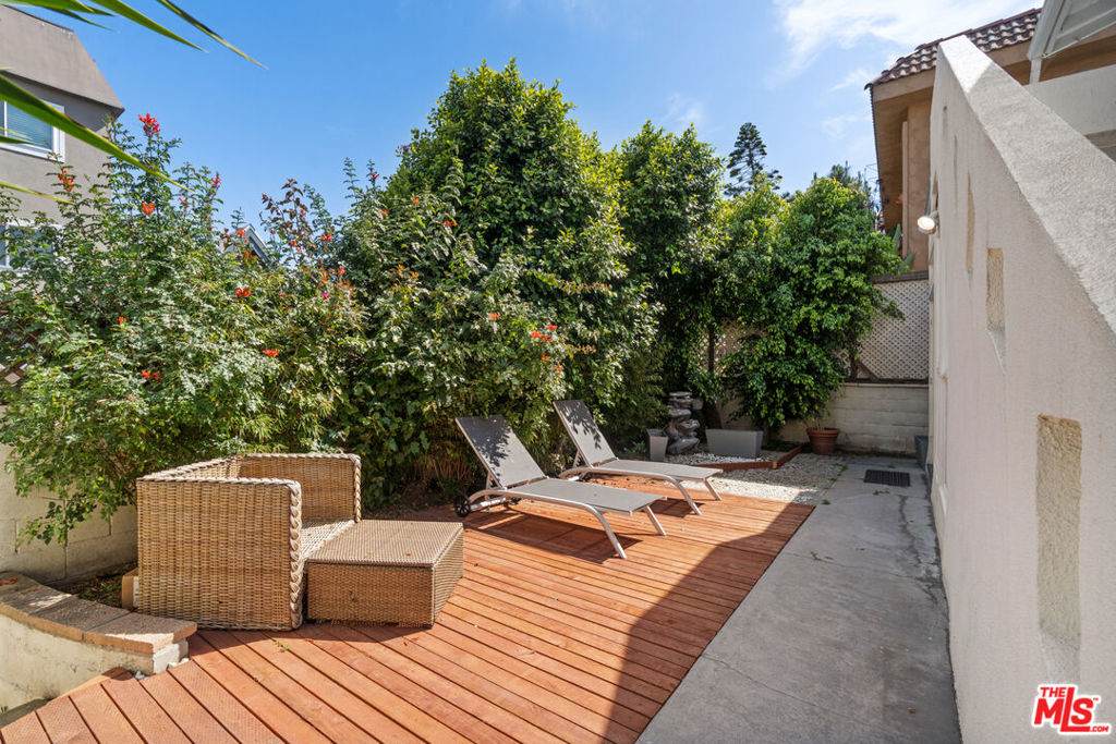 https://bt-photos.global.ssl.fastly.net/socal/orig_boomver_1_432751524-2.jpg
