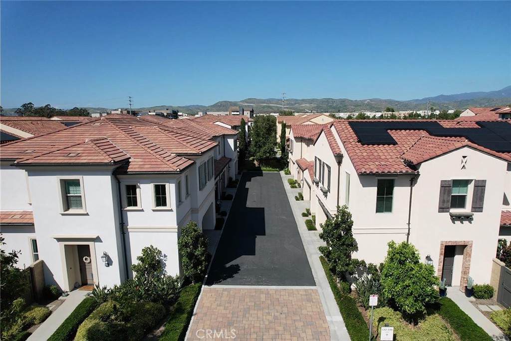 https://bt-photos.global.ssl.fastly.net/socal/orig_boomver_1_432834000-2.jpg