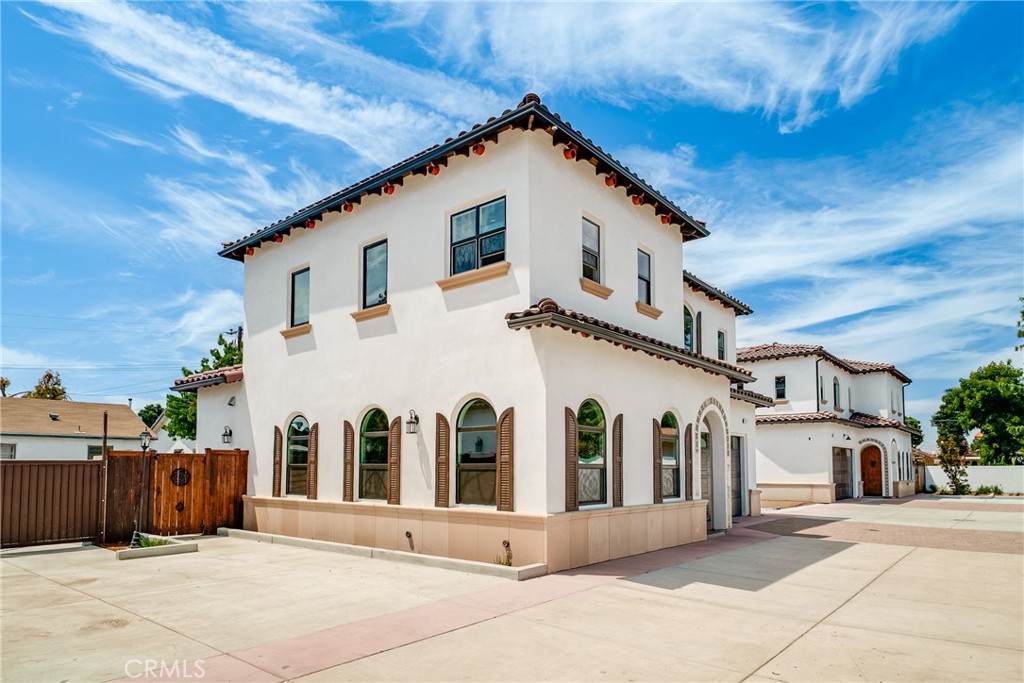 https://bt-photos.global.ssl.fastly.net/socal/orig_boomver_1_432845517-2.jpg