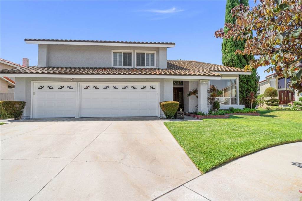 13710 Bannon - Photo 1