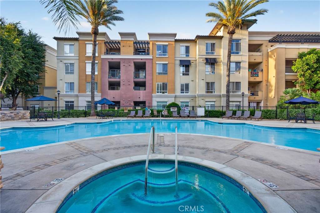 https://bt-photos.global.ssl.fastly.net/socal/orig_boomver_1_432892122-2.jpg