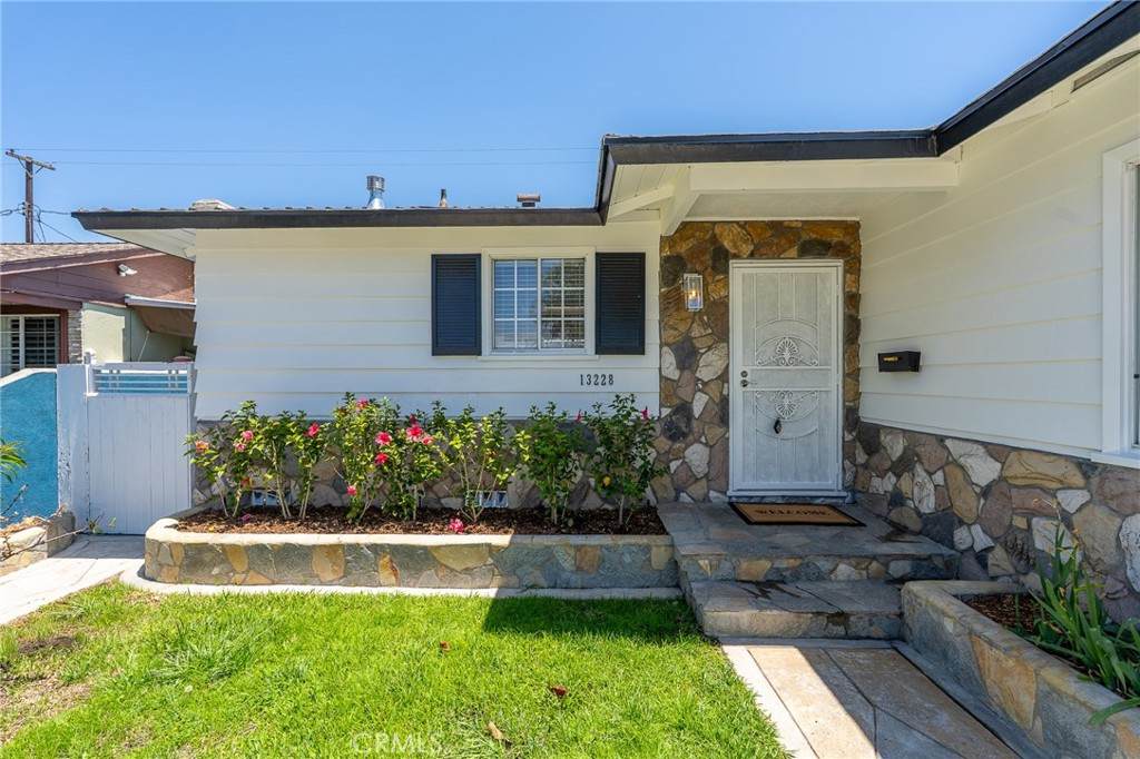 https://bt-photos.global.ssl.fastly.net/socal/orig_boomver_1_433098025-2.jpg