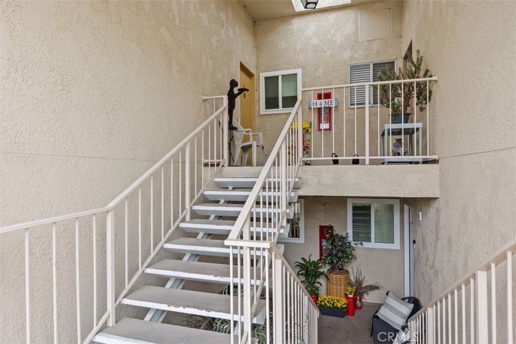 https://bt-photos.global.ssl.fastly.net/socal/orig_boomver_1_433115534-2.jpg