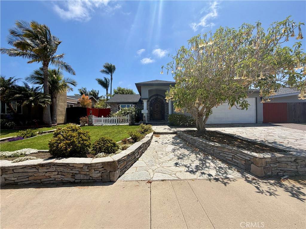 9272 Sunridge - Photo 1