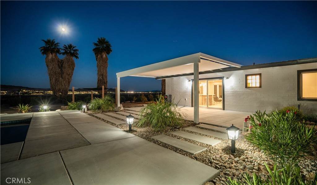 https://bt-photos.global.ssl.fastly.net/socal/orig_boomver_1_433126323-2.jpg