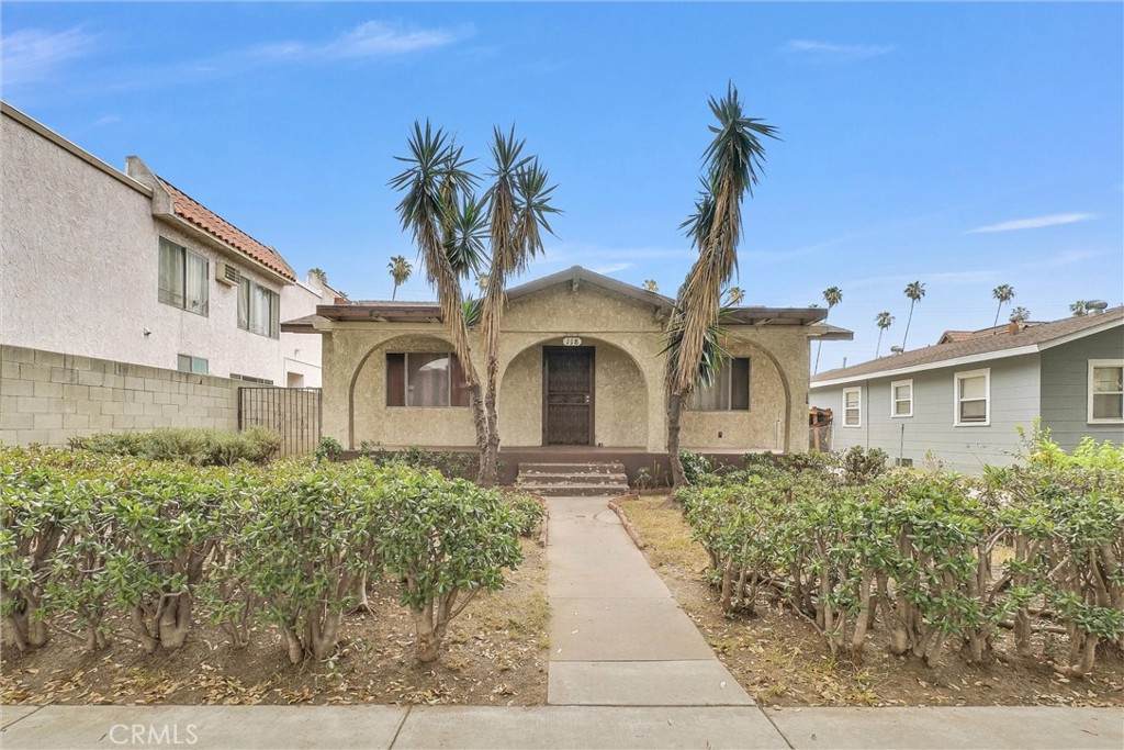 118 Marguerita Avenue - Photo 1