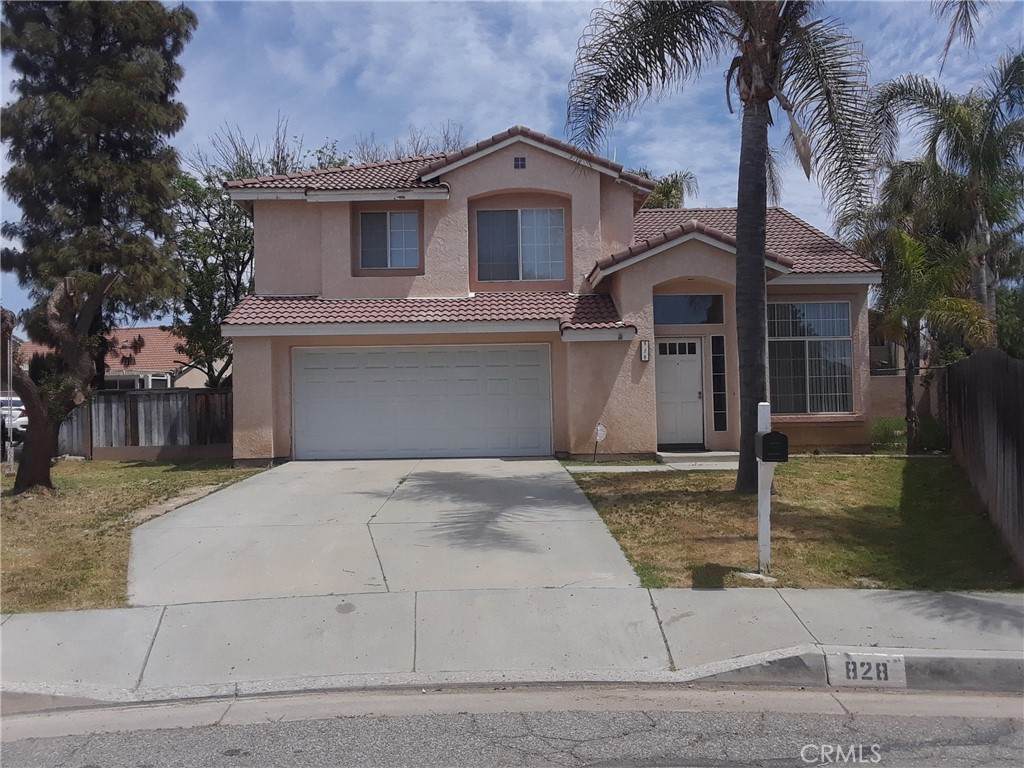 828 Greenwich Court - Photo 1