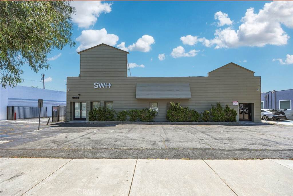 9628 Valley - Photo 1