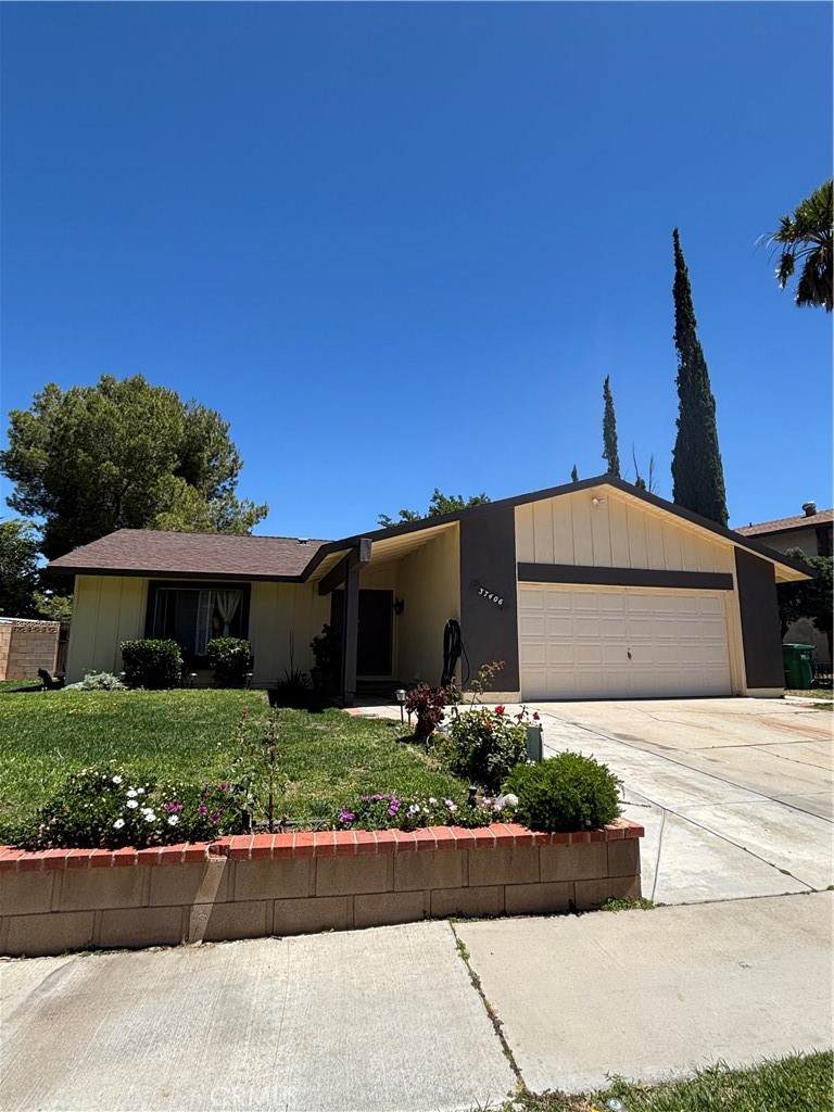 37406 3rd - Photo 1