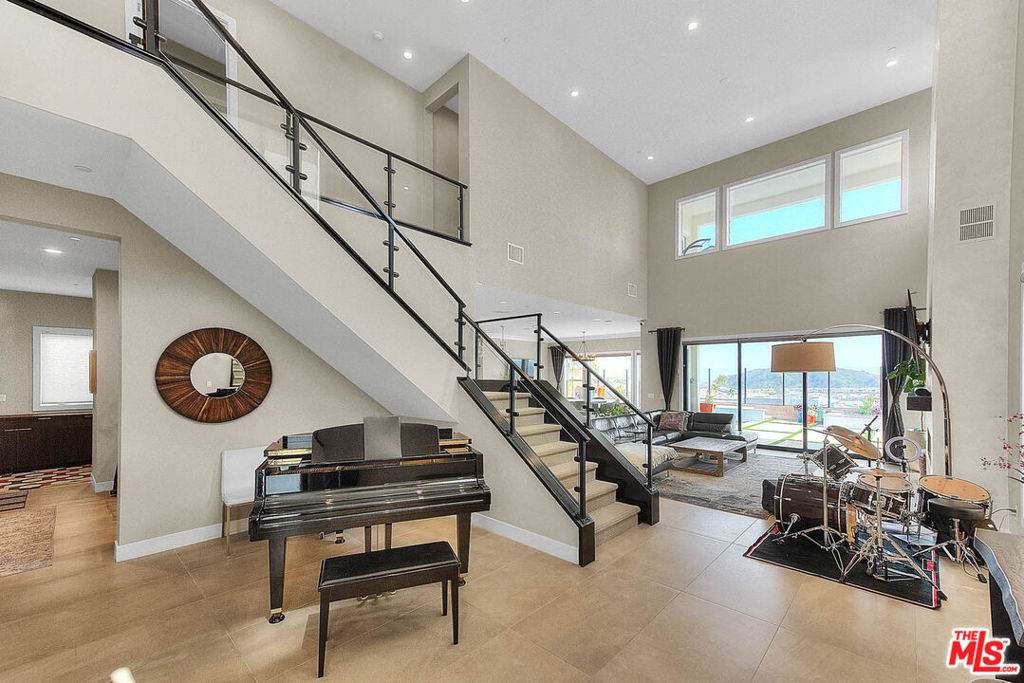 20558 Overlook Court - Photo 1