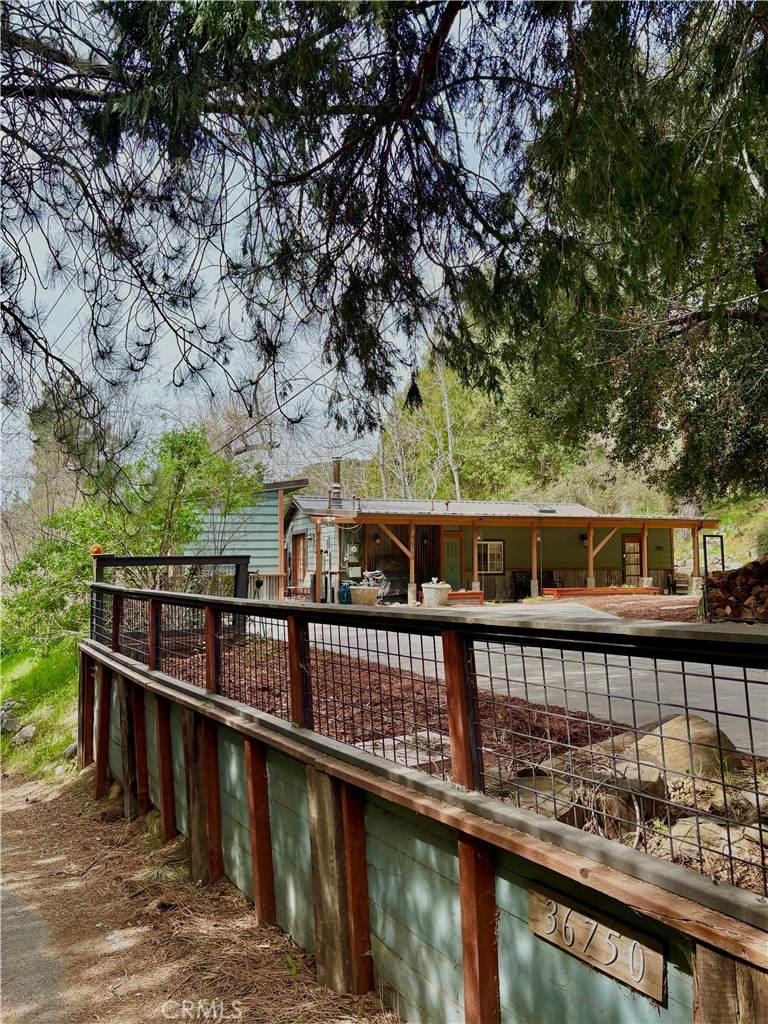 36750 Hilltop - Photo 1