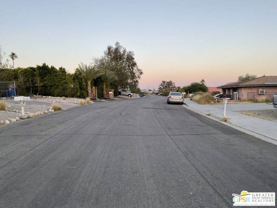 https://bt-photos.global.ssl.fastly.net/socal/orig_boomver_1_433497319-2.jpg