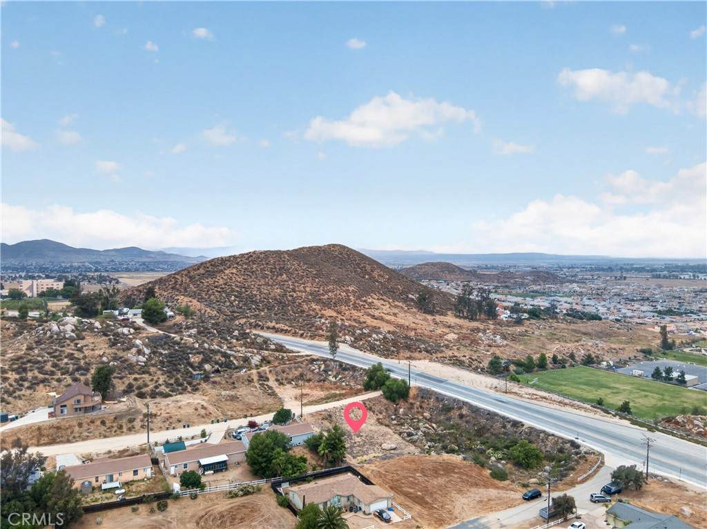 27560 Summit - Photo 1
