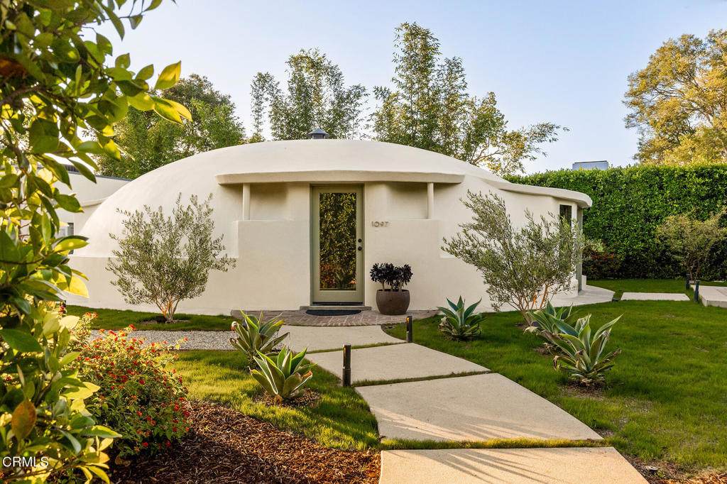 1097 Los Robles Avenue - Photo 1