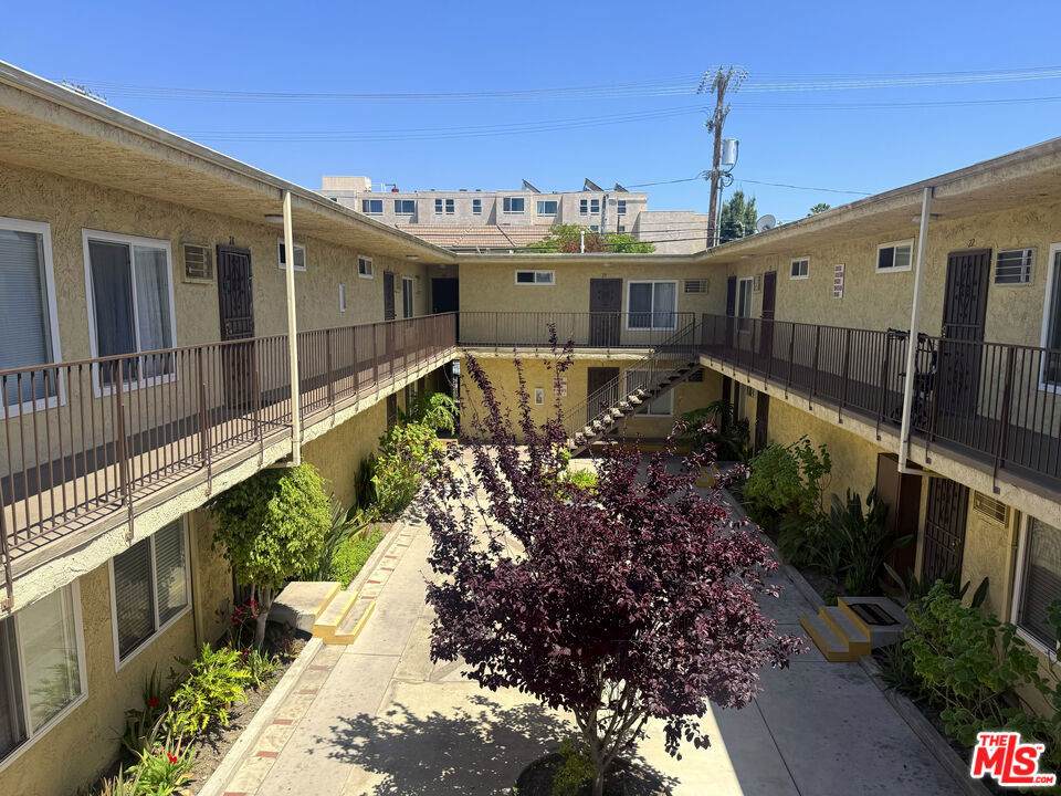 https://bt-photos.global.ssl.fastly.net/socal/orig_boomver_1_433713982-2.jpg