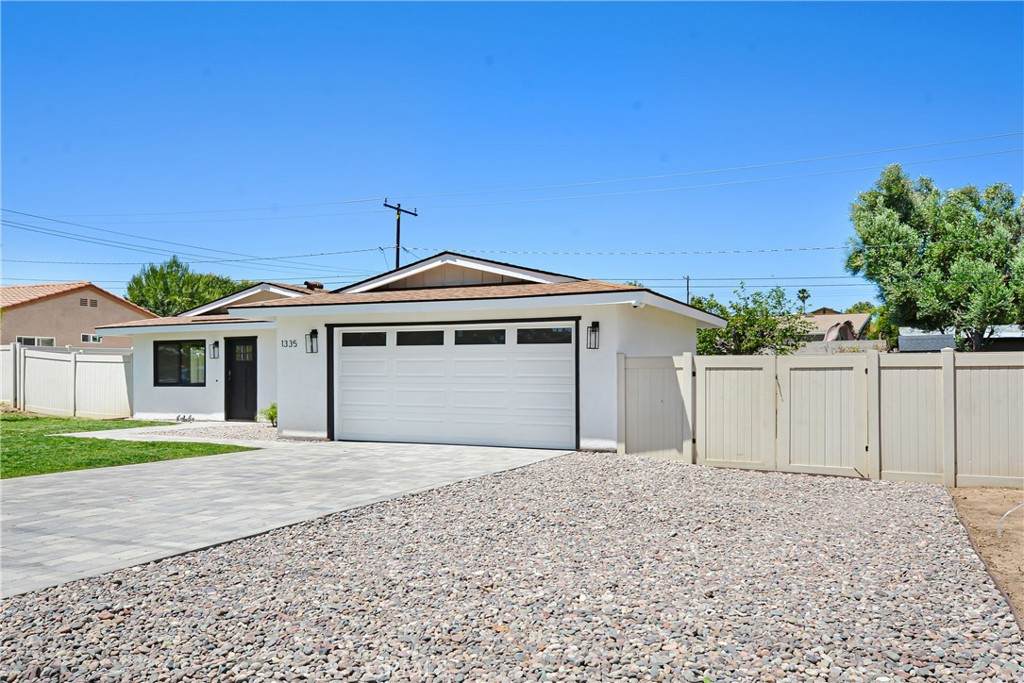 https://bt-photos.global.ssl.fastly.net/socal/orig_boomver_1_433892996-2.jpg