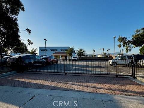 10503 Garvey - Photo 1