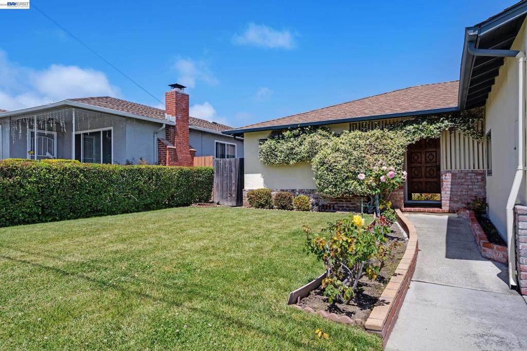 https://bt-photos.global.ssl.fastly.net/socal/orig_boomver_1_434066094-2.jpg