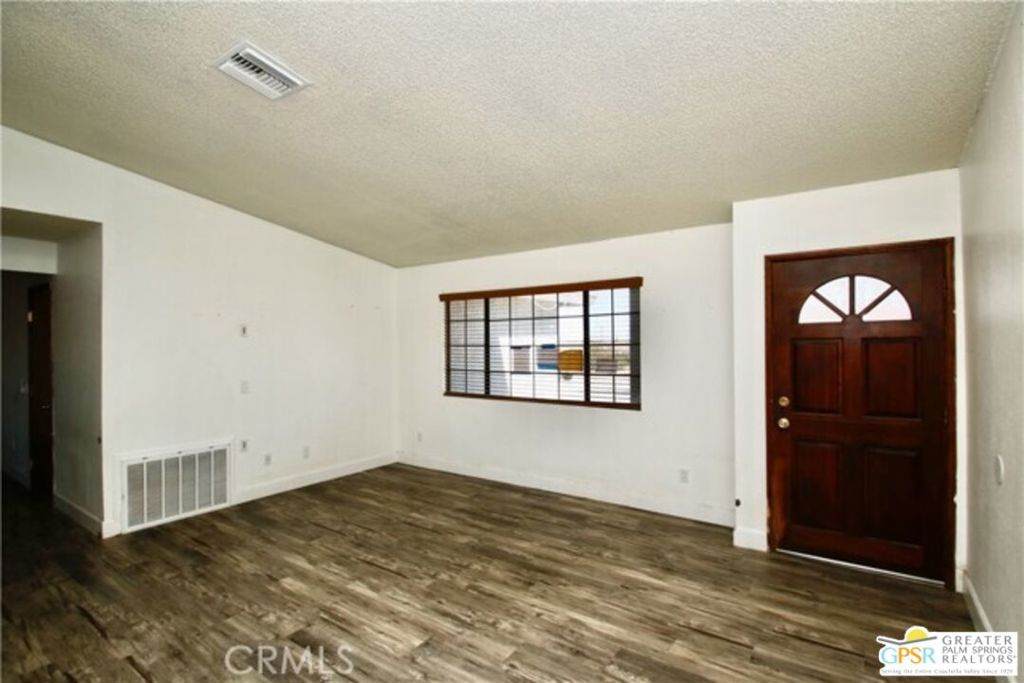 https://bt-photos.global.ssl.fastly.net/socal/orig_boomver_2_434103380-2.jpg