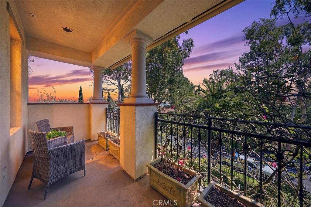 https://bt-photos.global.ssl.fastly.net/socal/orig_boomver_1_434136117-2.jpg