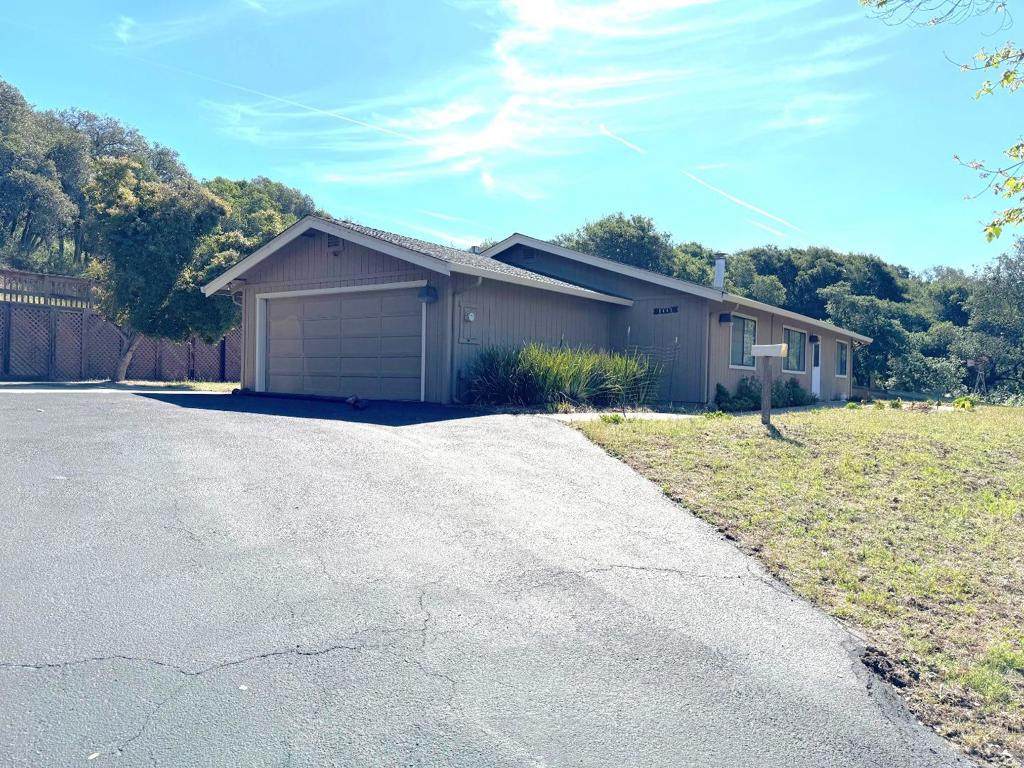 6443 Tustin Road - Photo 1
