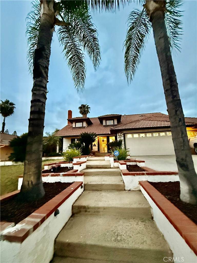 https://bt-photos.global.ssl.fastly.net/socal/orig_boomver_1_434300366-2.jpg