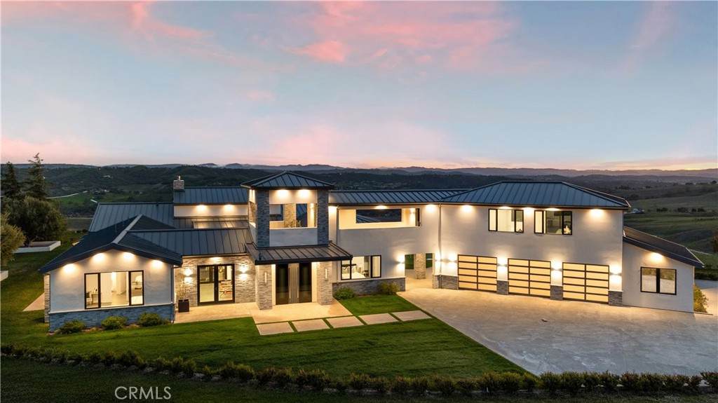 888 Camino Vina - Photo 1