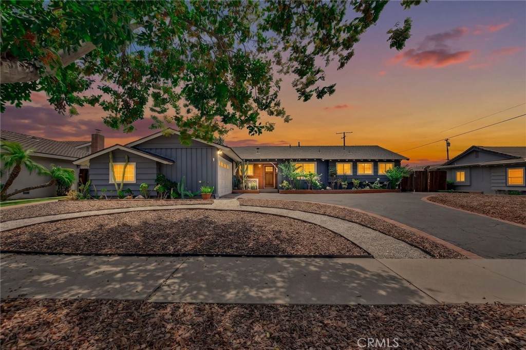 1302 Bennett - Photo 1