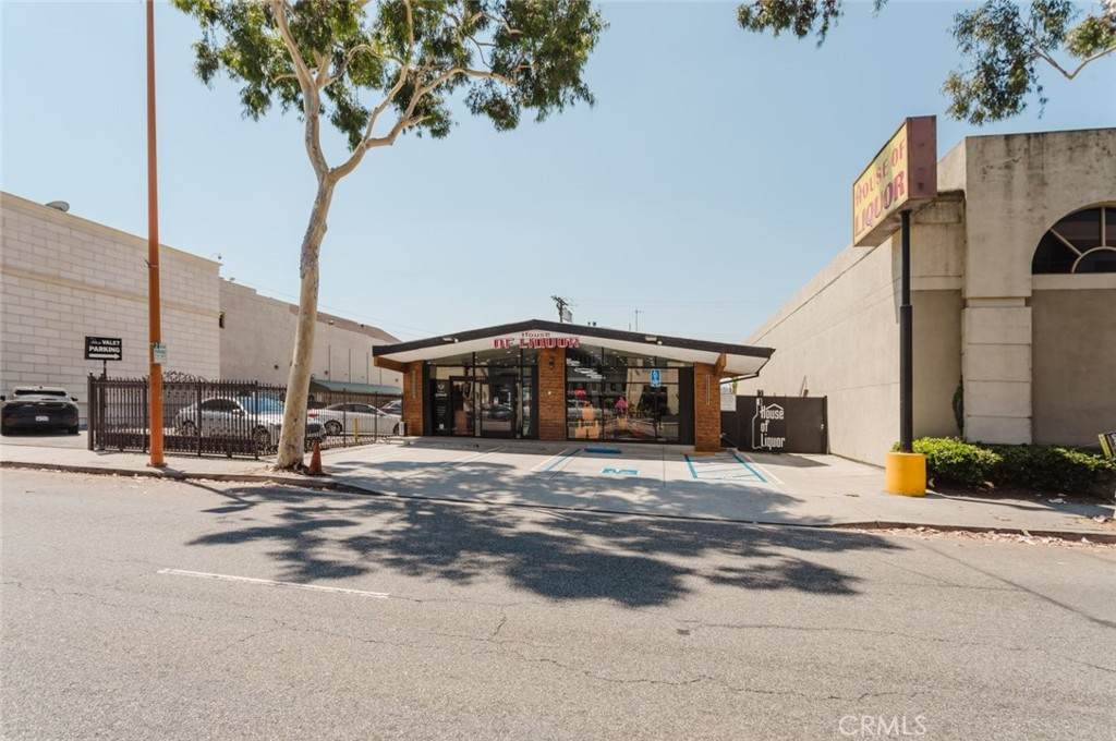 https://bt-photos.global.ssl.fastly.net/socal/orig_boomver_1_434353378-2.jpg