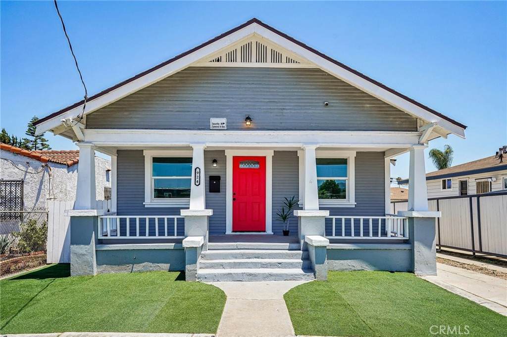 924 Frigate Avenue - Photo 1