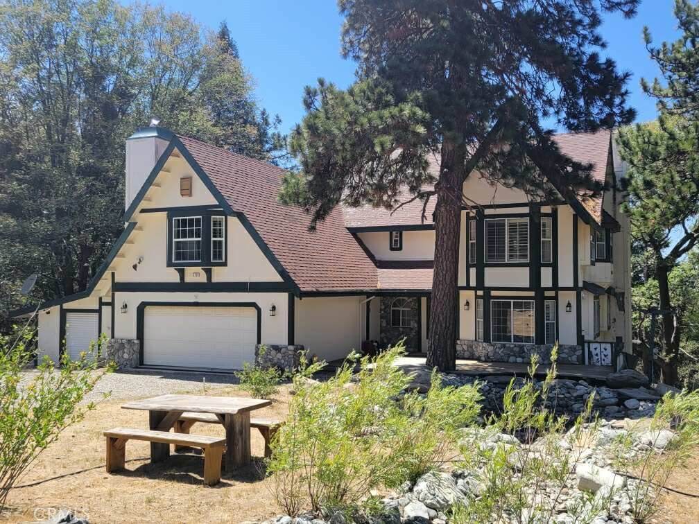 550 Coyote Trail - Photo 1