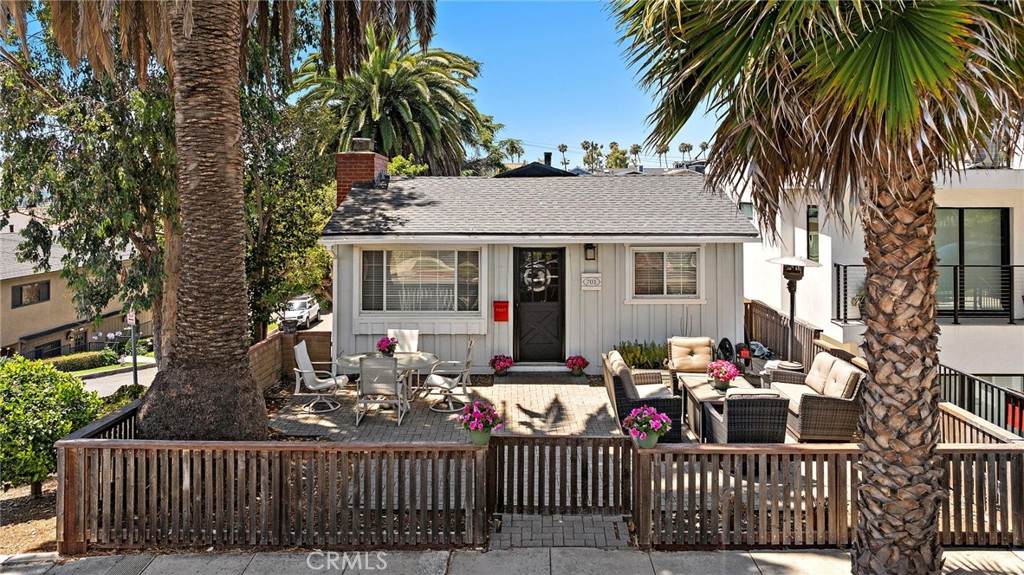 701 Jasmine - Photo 1