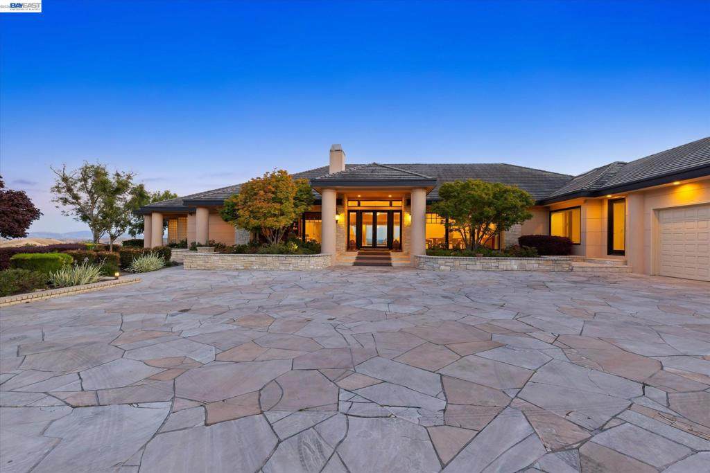 https://bt-photos.global.ssl.fastly.net/socal/orig_boomver_1_434620643-2.jpg