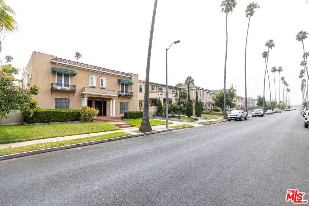 https://bt-photos.global.ssl.fastly.net/socal/orig_boomver_1_434773315-2.jpg