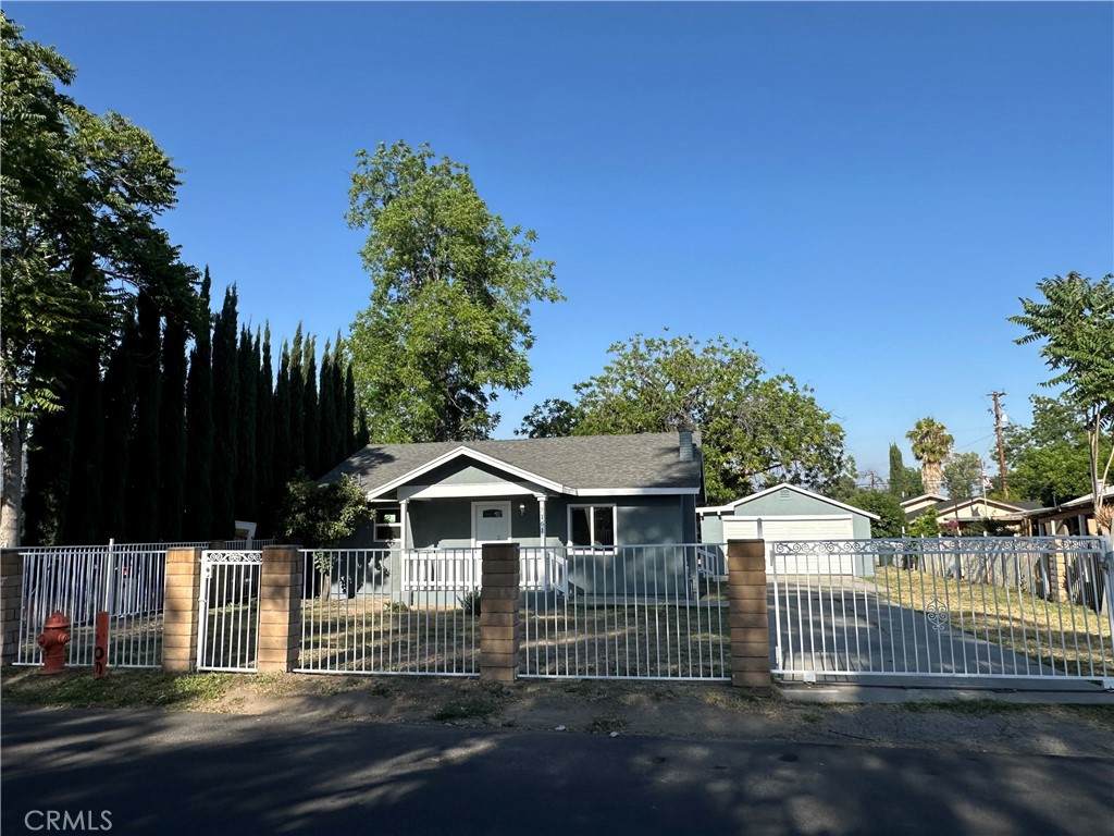 https://bt-photos.global.ssl.fastly.net/socal/orig_boomver_1_435289520-2.jpg