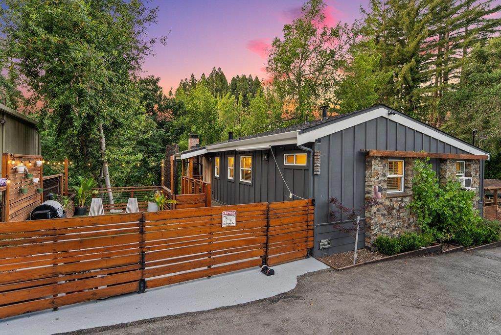 125 Shadowbrook Road - Photo 1