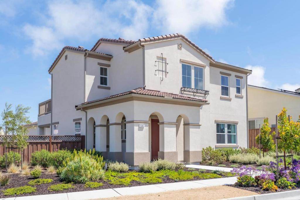 585 Santa Lucia Way - Photo 1