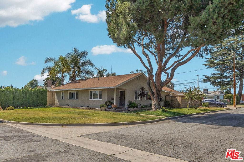 1543 Idahome Street - Photo 1