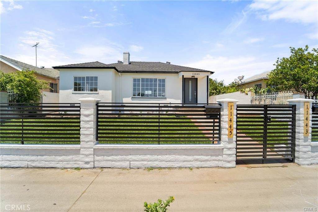 11445 Saticoy Street - Photo 1
