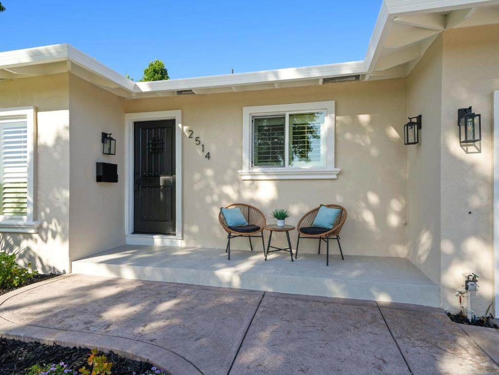 https://bt-photos.global.ssl.fastly.net/socal/orig_boomver_1_435659983-2.jpg