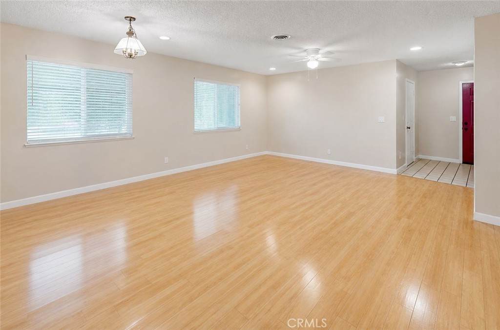 https://bt-photos.global.ssl.fastly.net/socal/orig_boomver_1_435670099-2.jpg