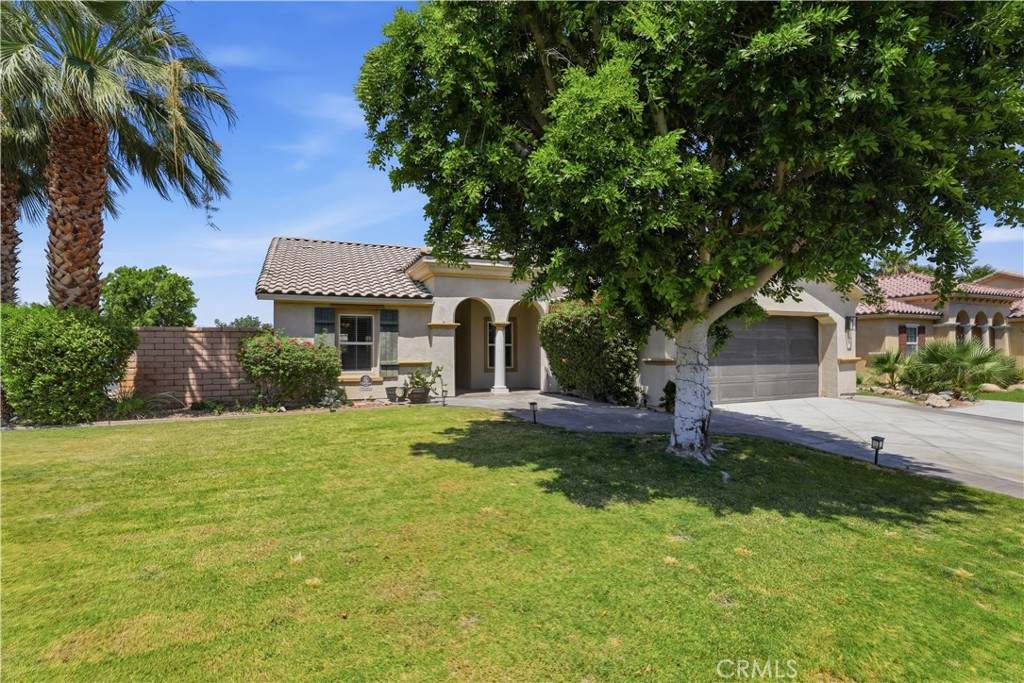 https://bt-photos.global.ssl.fastly.net/socal/orig_boomver_1_435672763-2.jpg