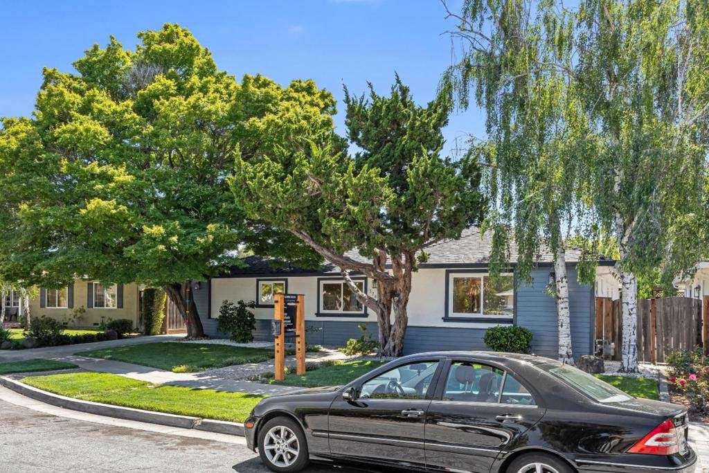 https://bt-photos.global.ssl.fastly.net/socal/orig_boomver_1_435684829-2.jpg